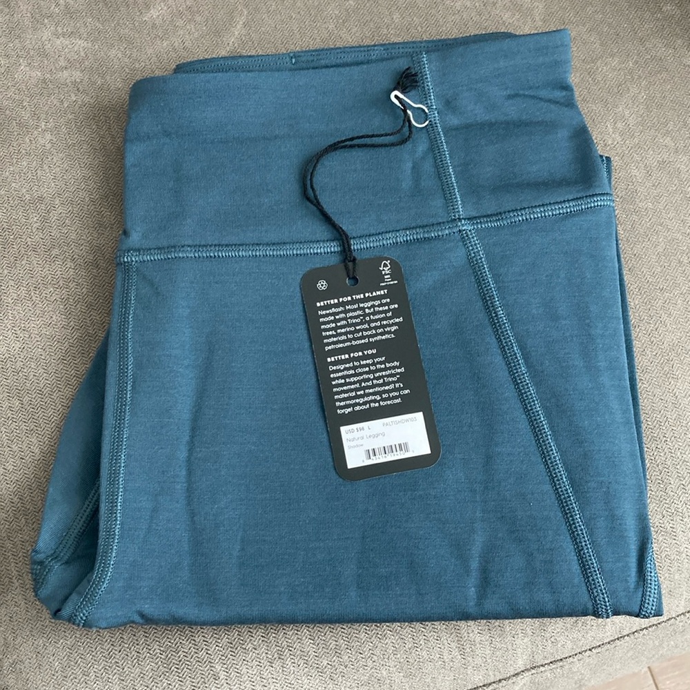 NWT! Allbirds natural wool leggings
